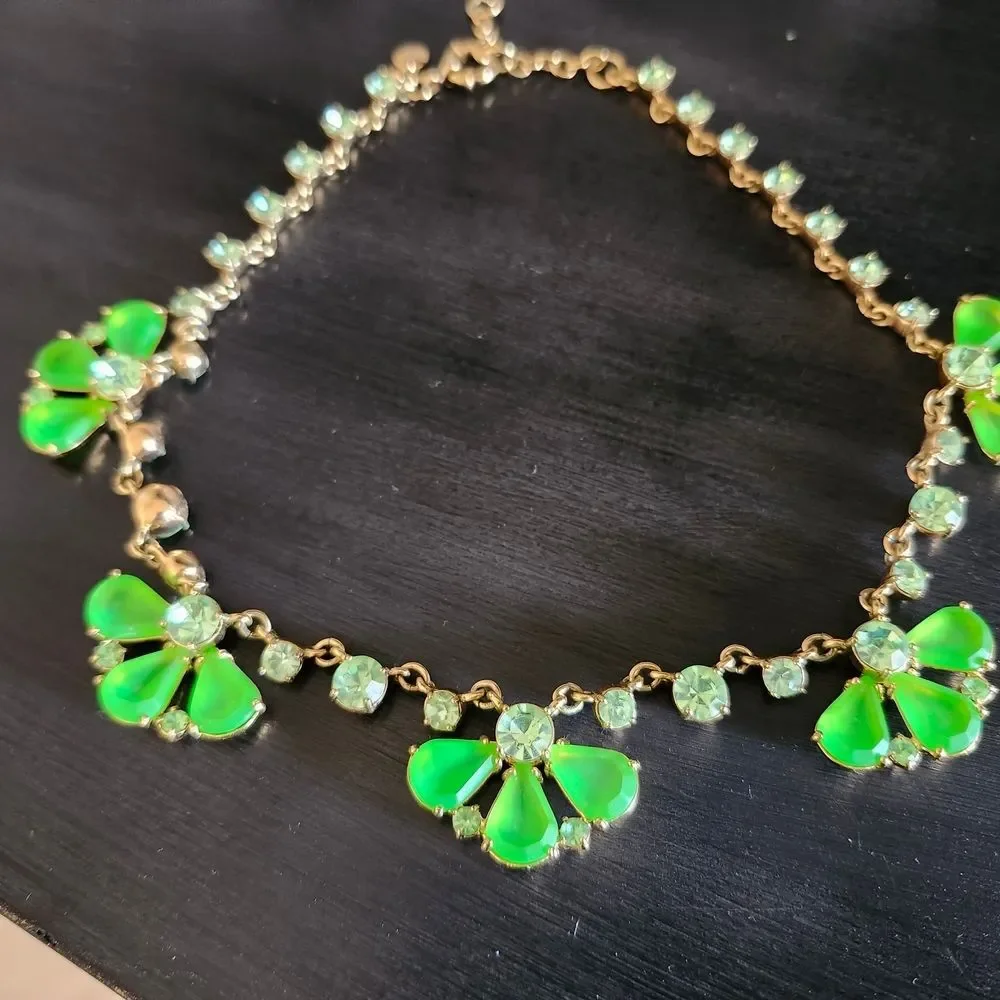 J Crew Vibrant Green Vintage Style Necklace